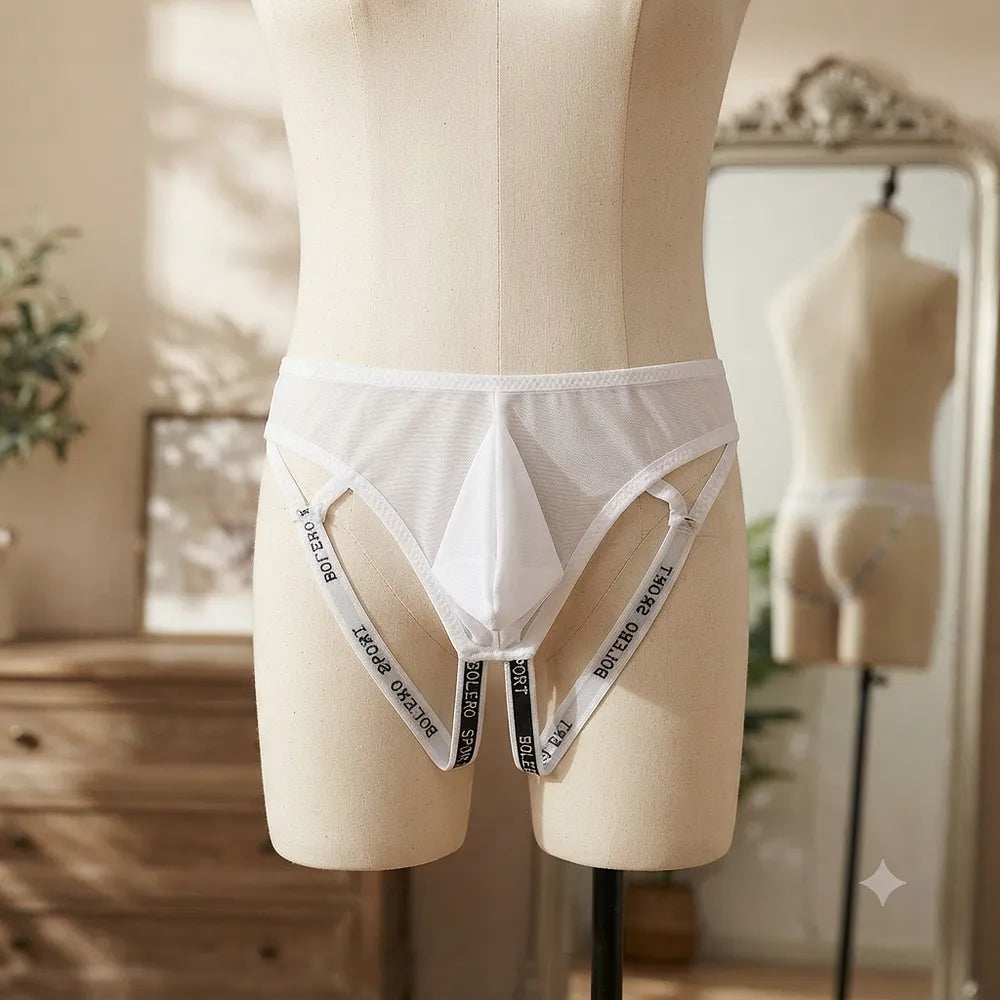 عرض أمامي لـMen's White Mesh Brief مع حمالتين حول الفخذين